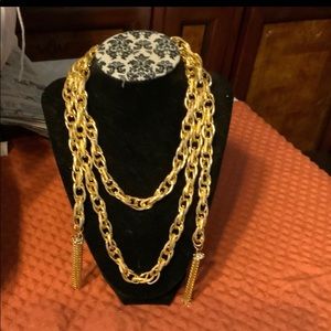 Gold accent necklace